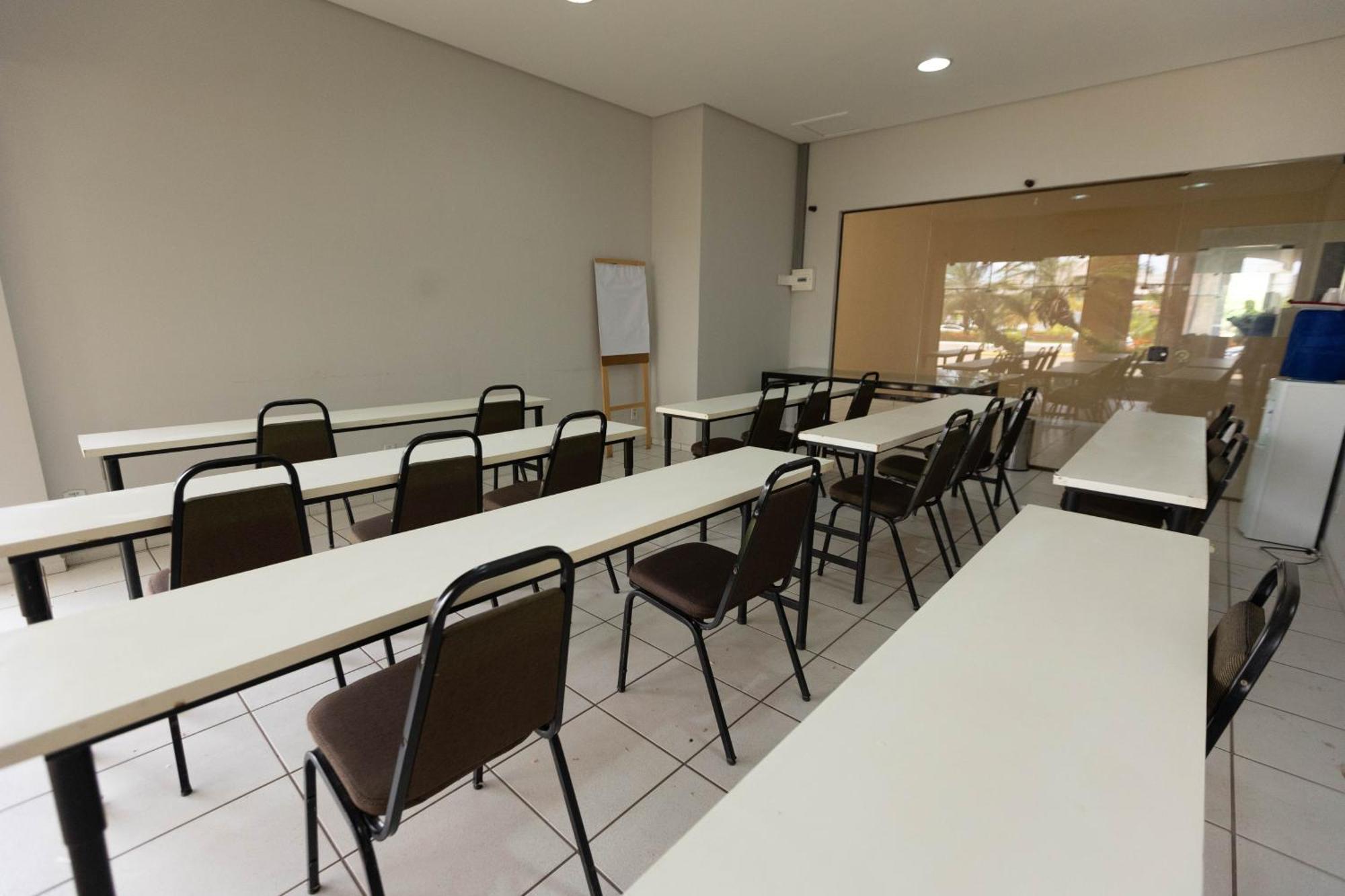 Hits Pantanal Hotel Aeroporto Varzea Grande  Exterior photo
